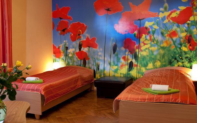 Hotel Monika Краков Экстерьер фото